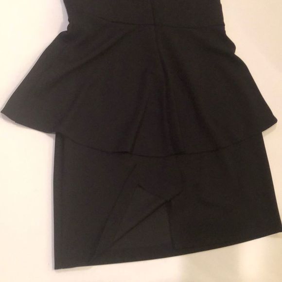 Elegant gorgeous dress - Picture 6 of 8